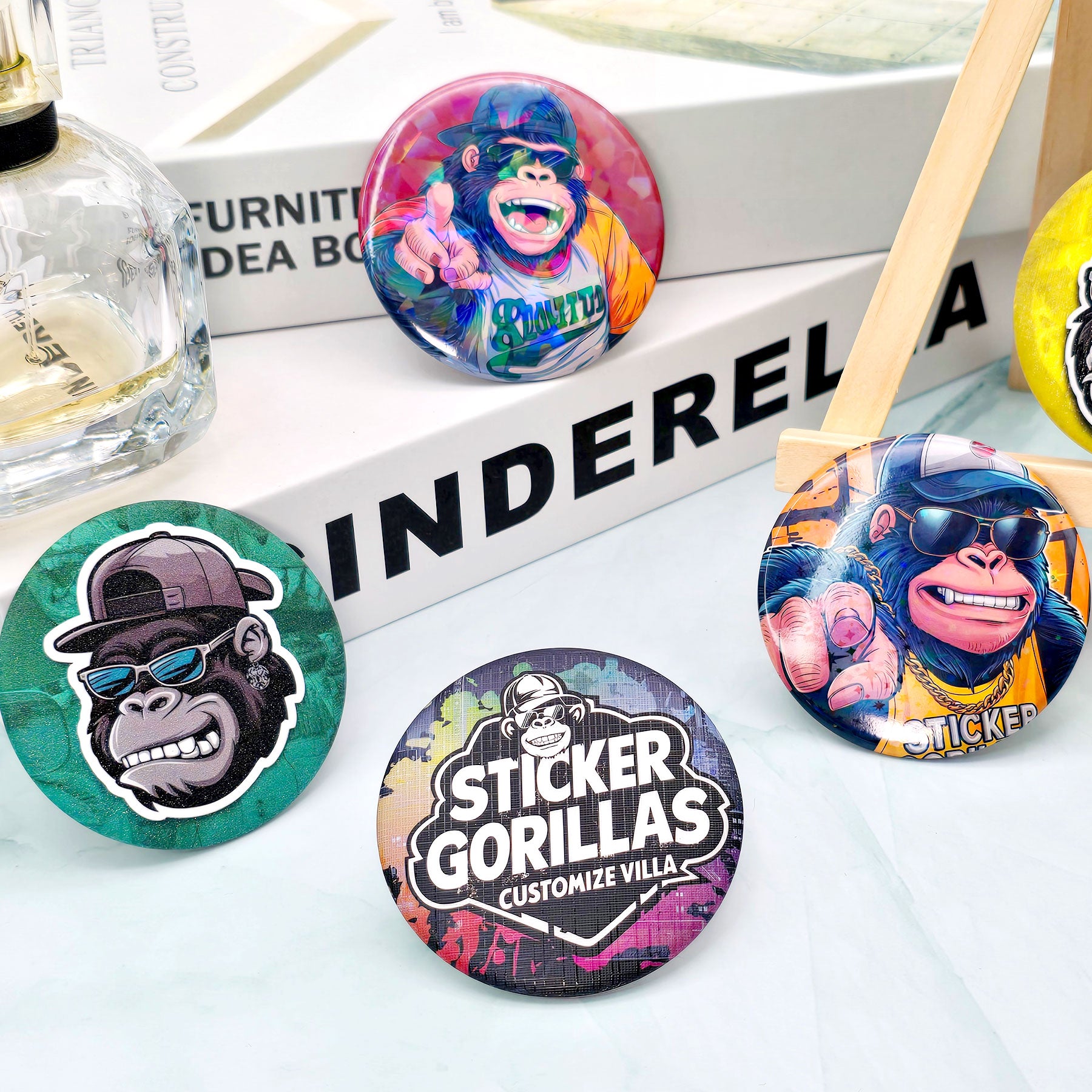 Knöpfe aus Spezialmaterial